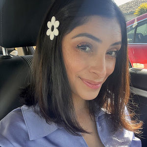 Meet your Posher, Monica